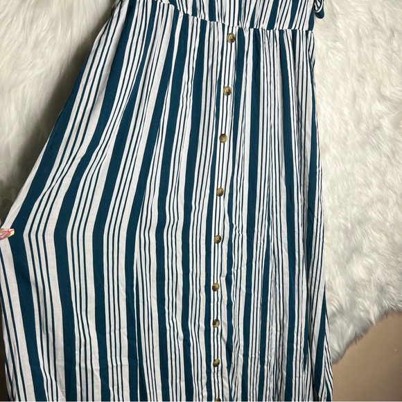 Torrid Maxi Rayon Slub Button Front Godet A-line Dress Size 0 (L) - Picture 6 of 8